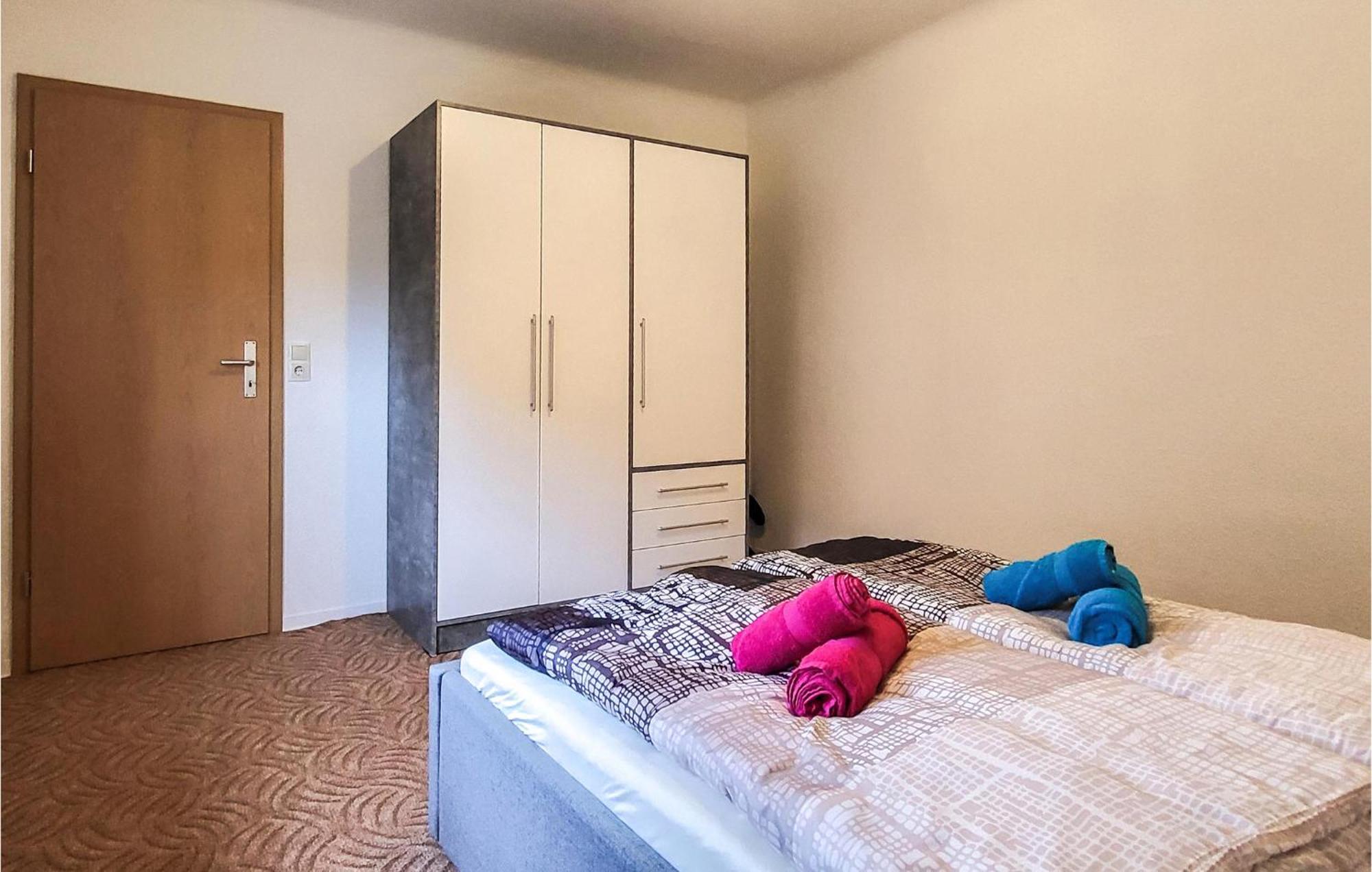2 Bedroom Nice Apartment In Фридрихрода Екстериор снимка